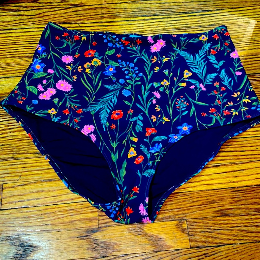 Worn once, high waisted floral bikini bottoms